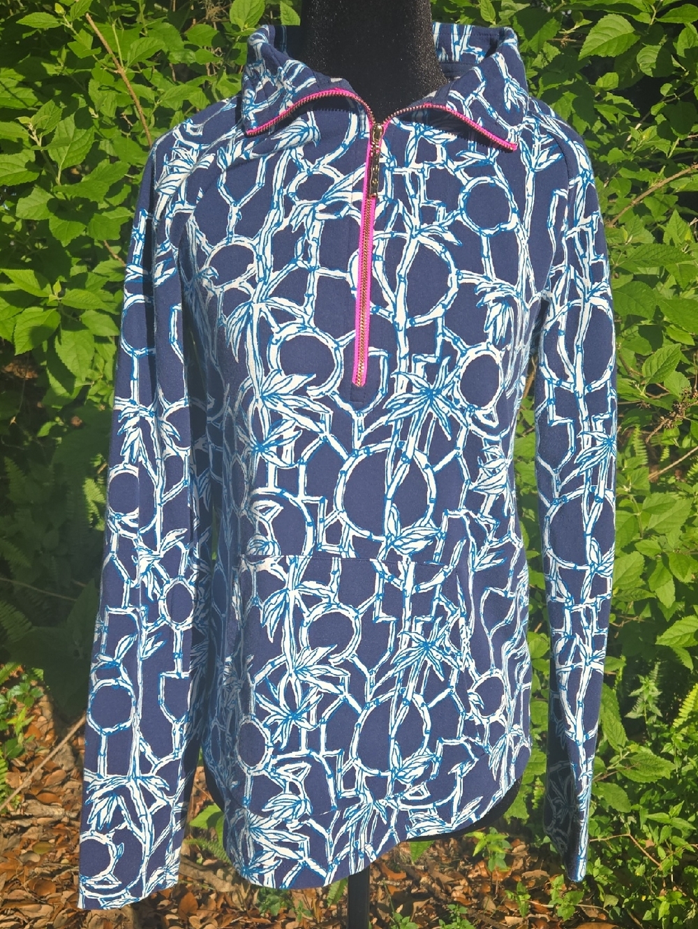 Lilly Pulitzer Navy Blue and White Bamboo-Print Half-Zip Pullover XS